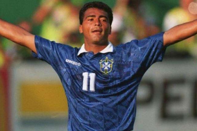 本场比赛结 本场比赛结