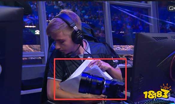 于继续在伯 于继续在伯